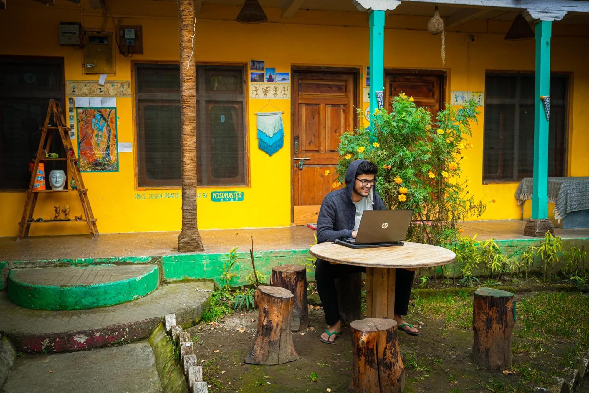Yaarana Stay & Cafe, Vashisht, Manali Exterior photo